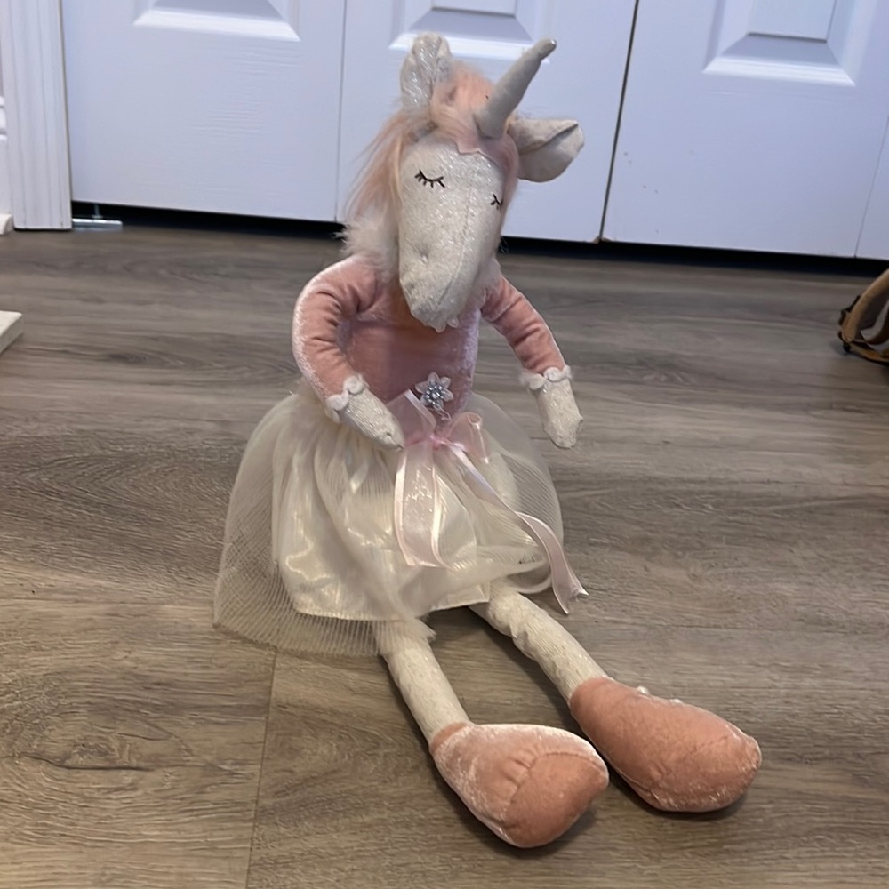 Unicorn stuffie